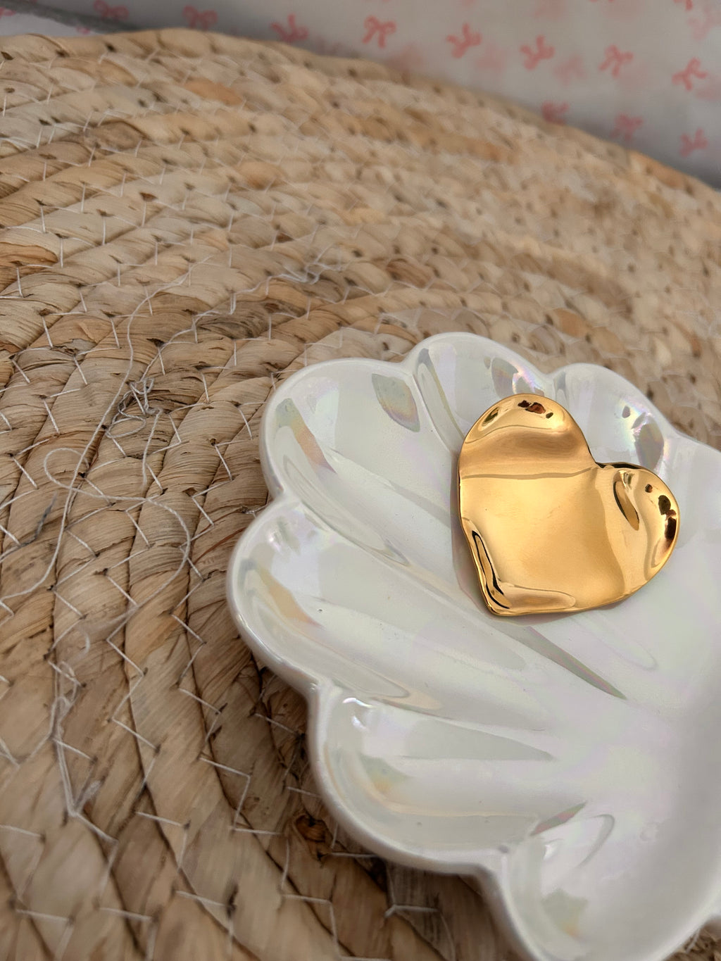 Broche smooth heart gold