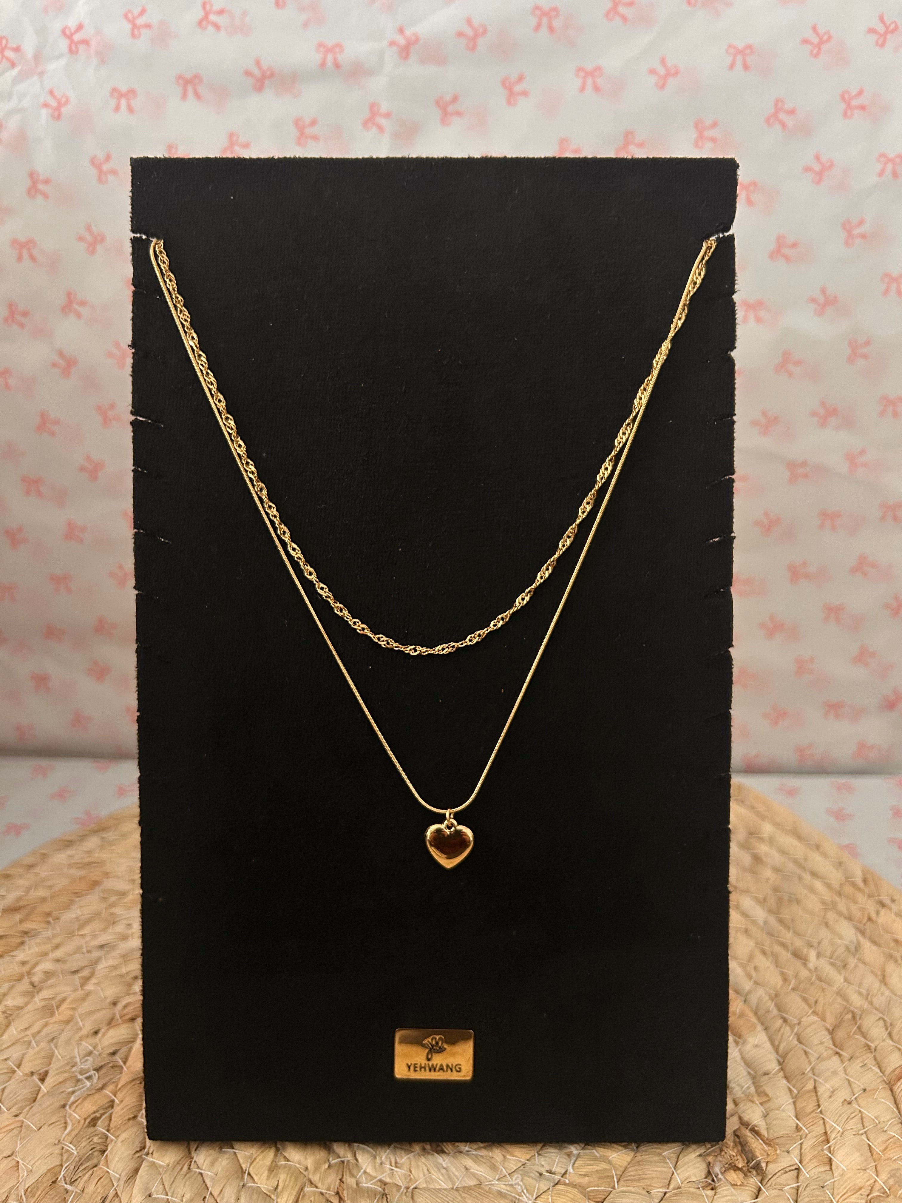 Subtle chique necklace