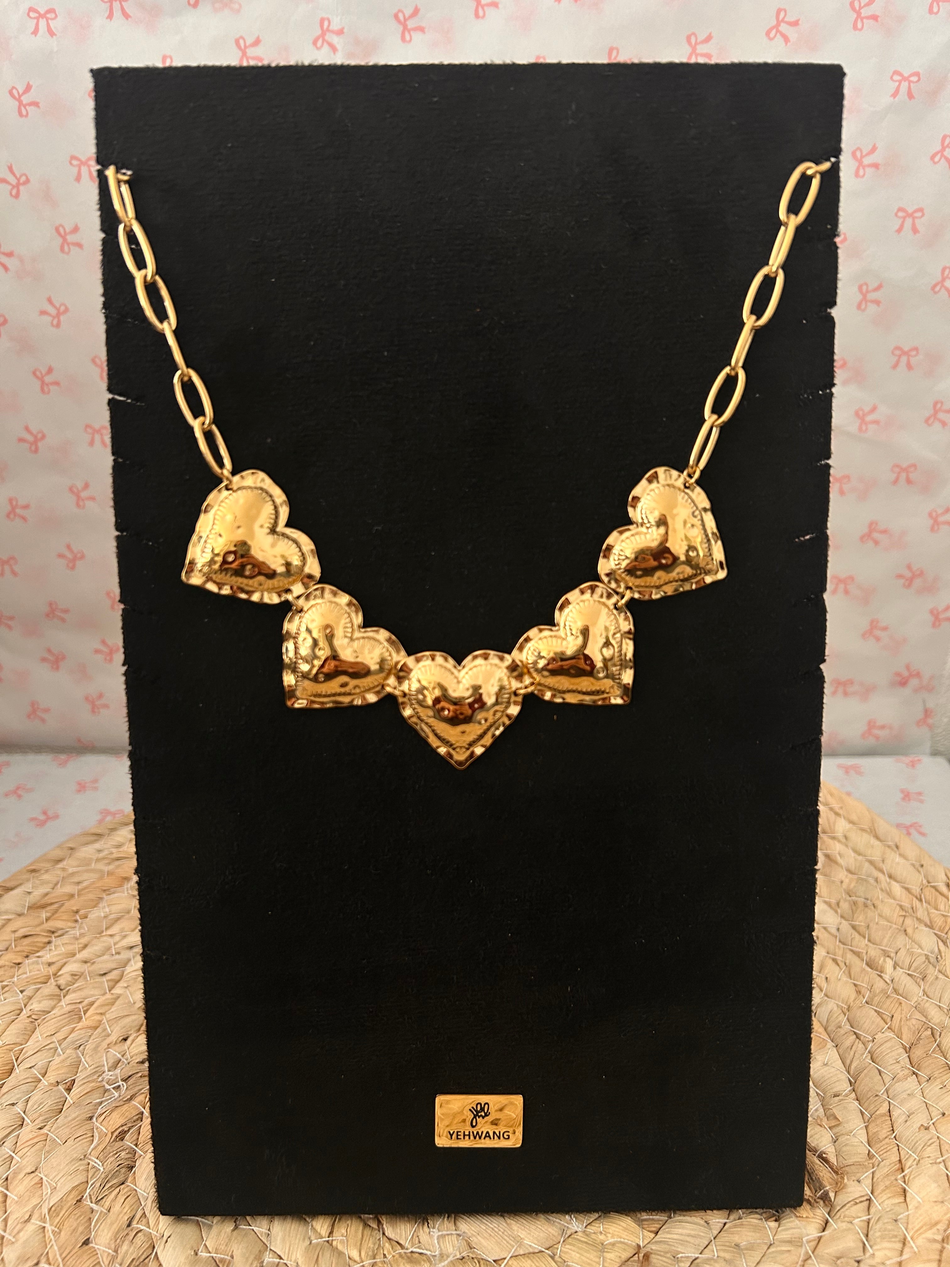 5 Heart Necklace gold