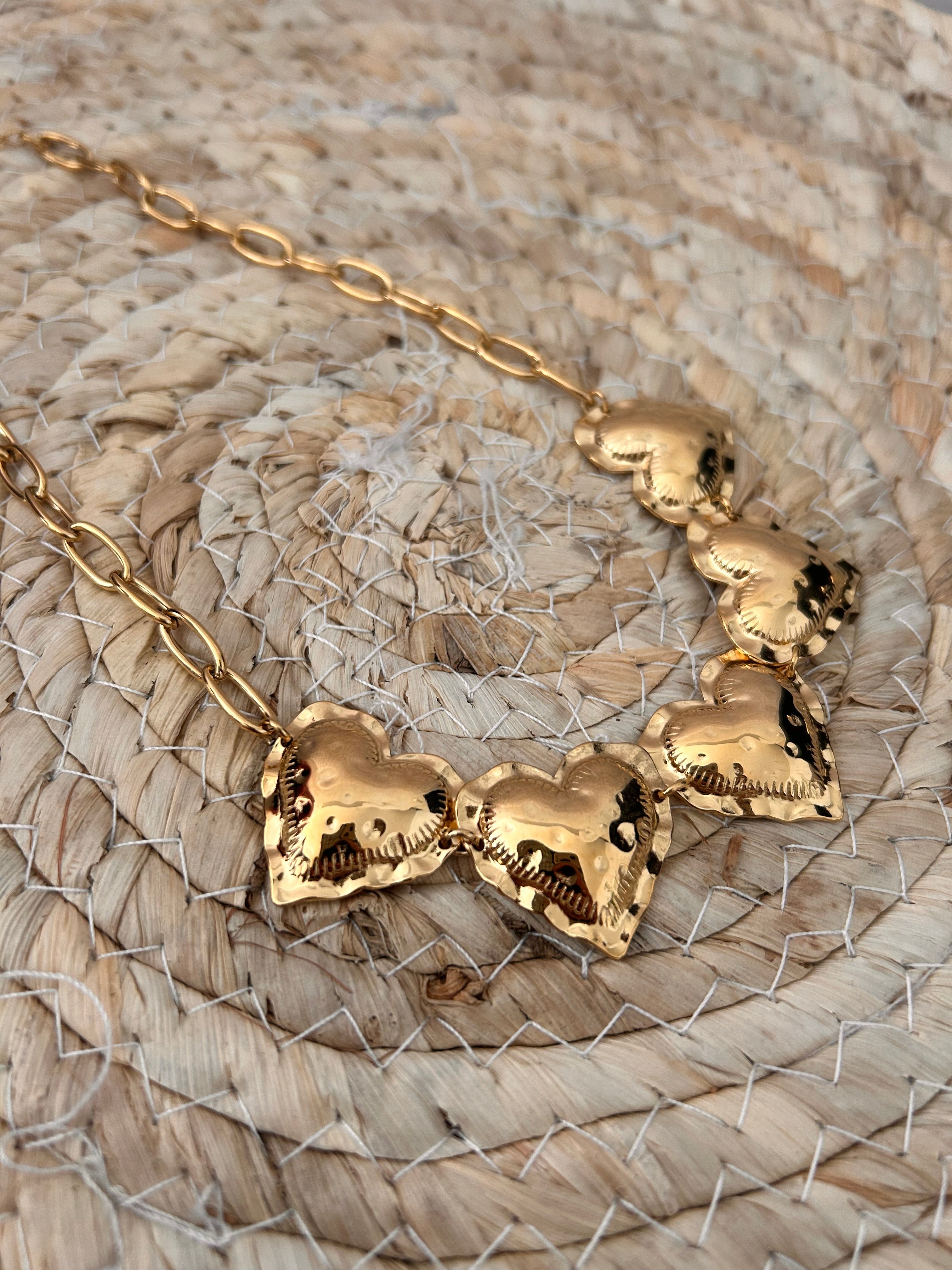 5 Heart Necklace gold