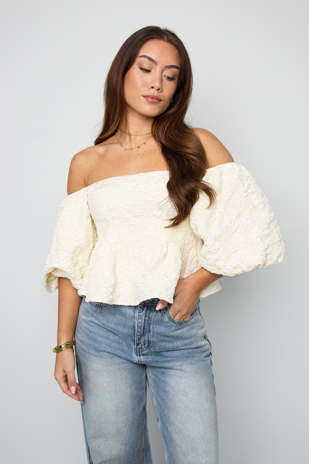 textured puff sleeve top