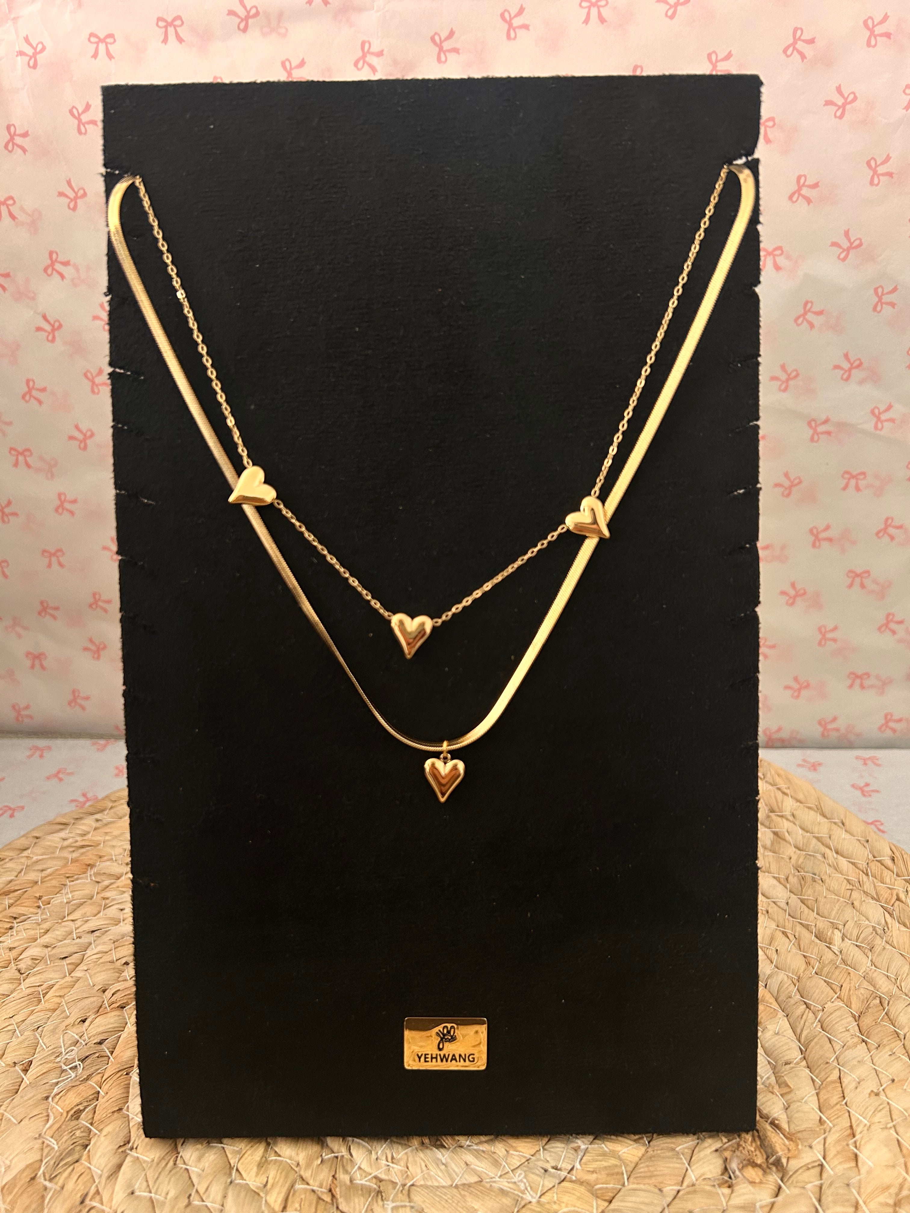 Four Heart Necklace gold