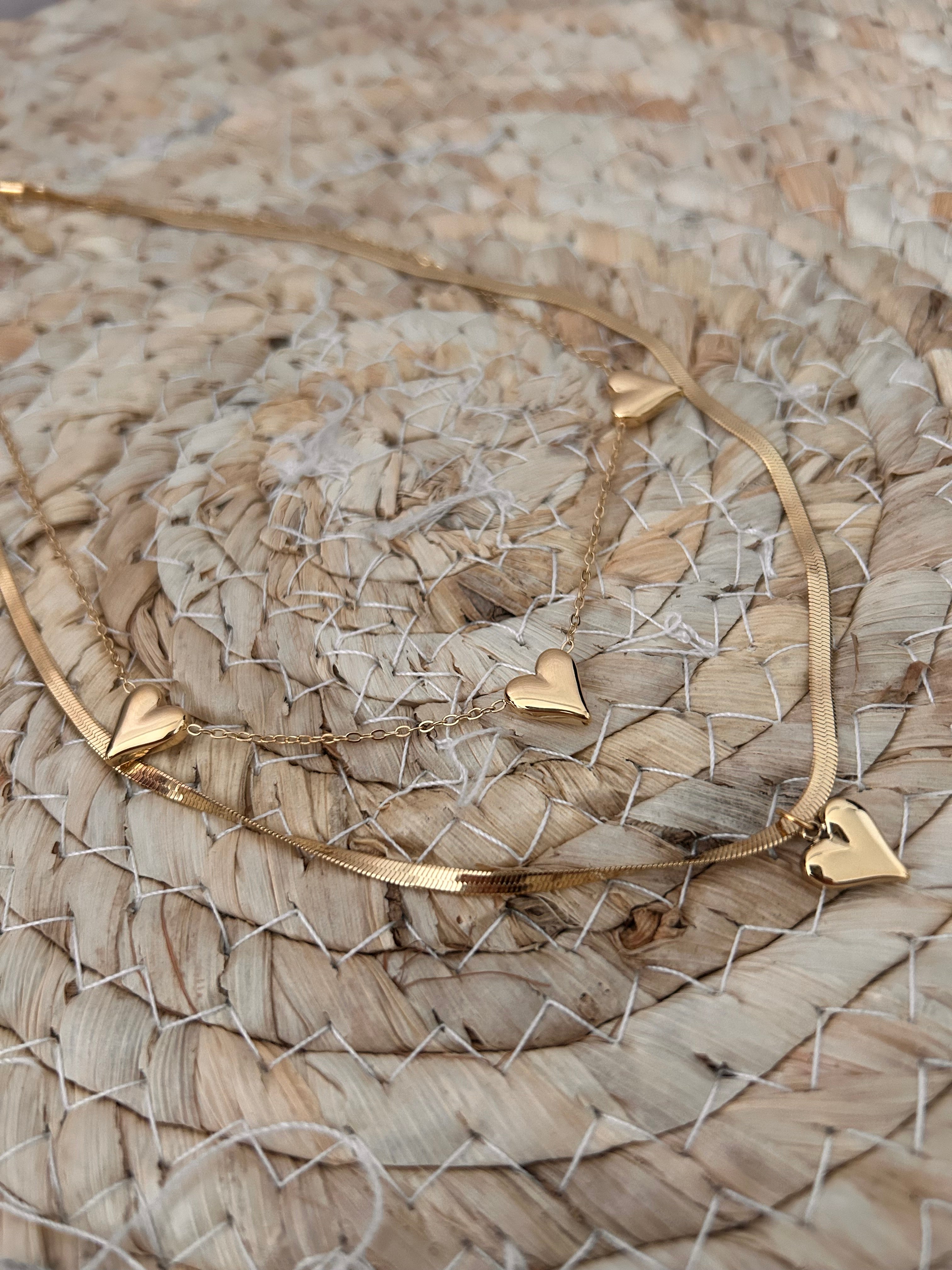 Four Heart Necklace gold