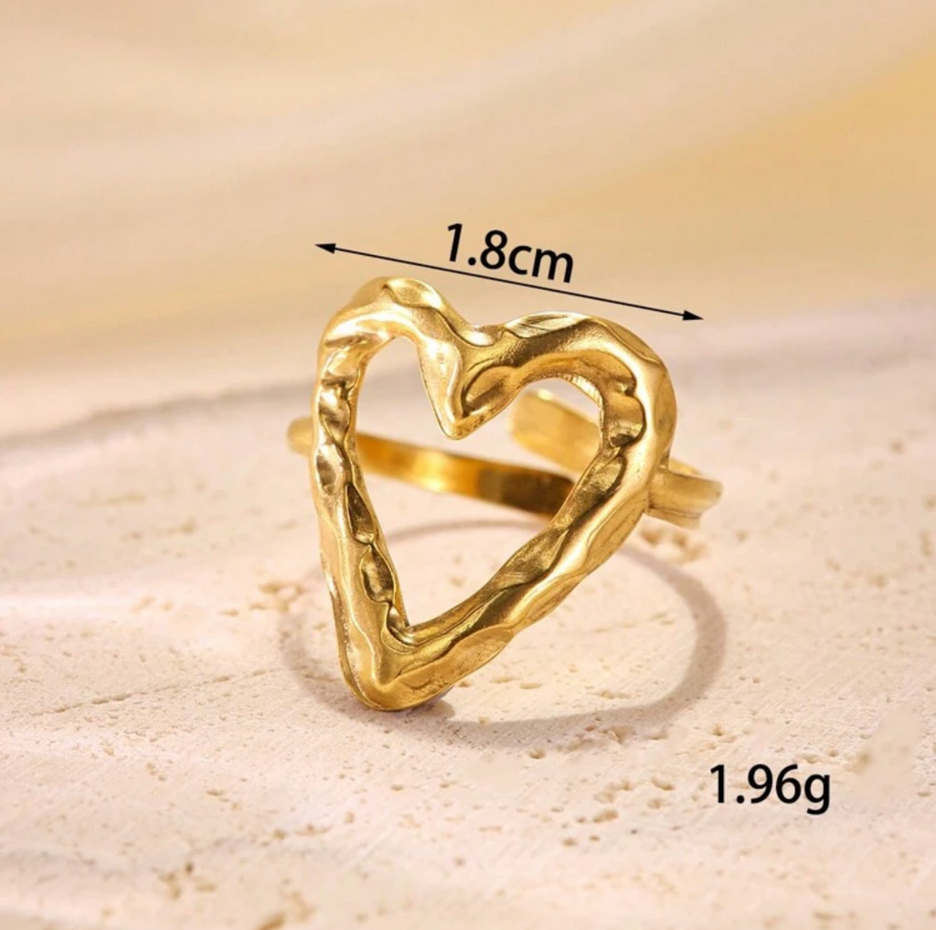 Heart ring